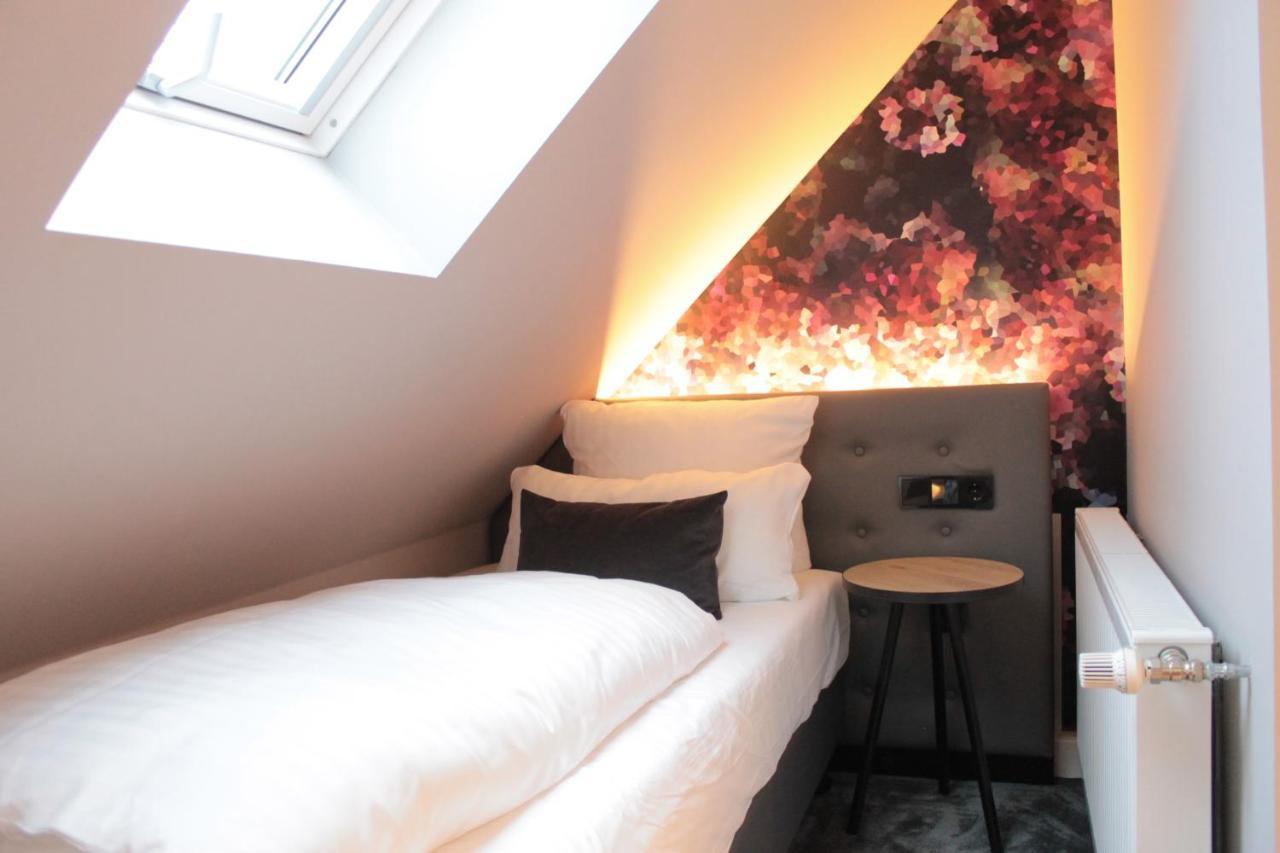Vienna House Easy By Wyndham Hamburg City Exterior foto