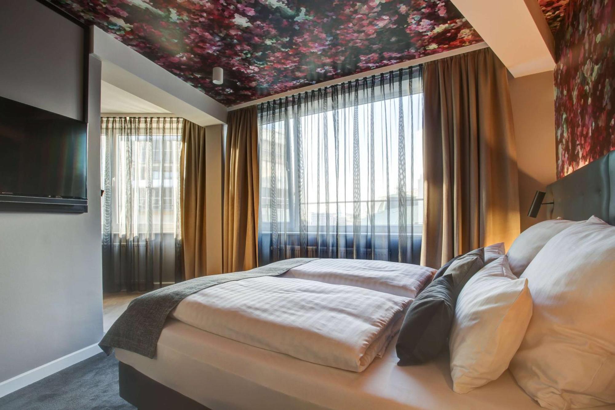 Vienna House Easy By Wyndham Hamburg City Exterior foto