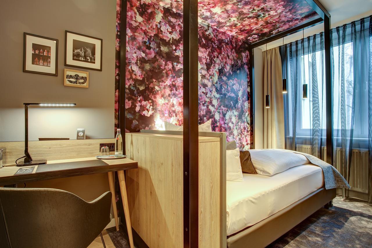 Vienna House Easy By Wyndham Hamburg City Exterior foto