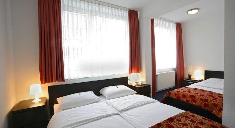 Vienna House Easy By Wyndham Hamburg City Exterior foto